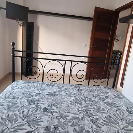 Arrecife-el Centro Y El Mar * Арресифе