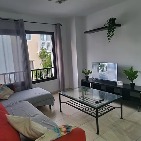 Arrecife-el Centro Y El Mar * Арресифе